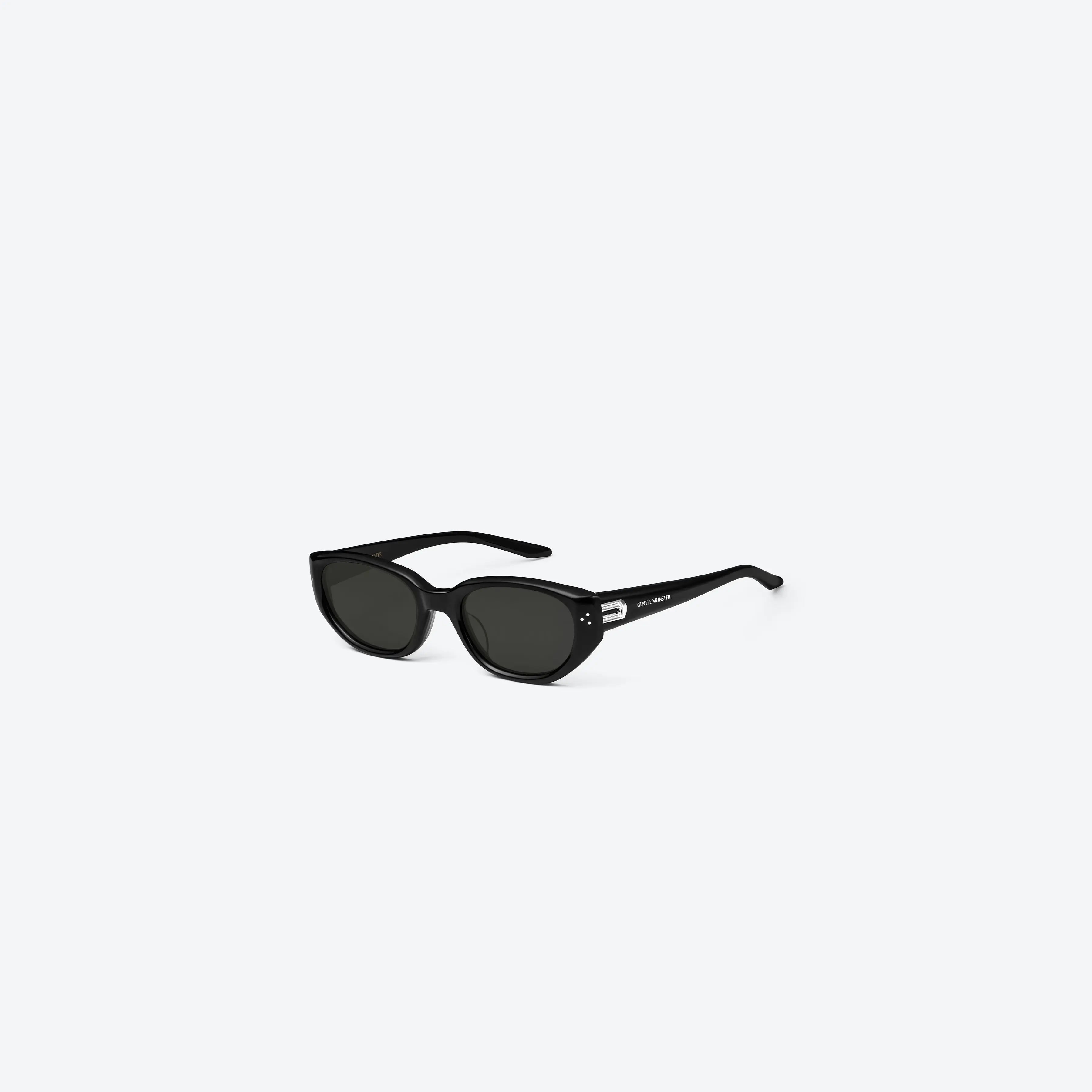 Gentle Monster Boni 01 - Lunettes de Soleil Femme Cat-Eye Noir/Noir by Skyler Eyes