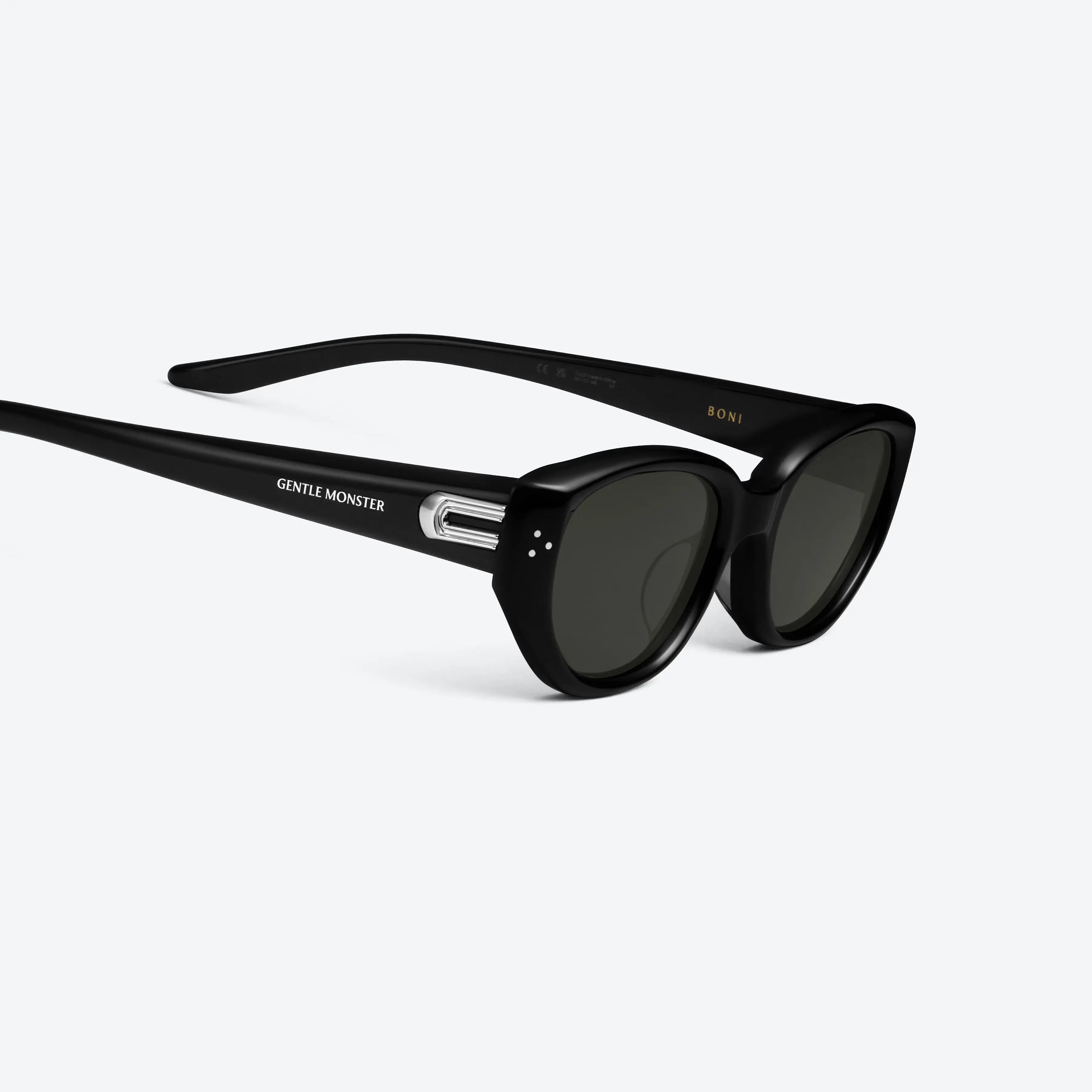 Gentle Monster Boni 01 - Lunettes de Soleil Femme Cat-Eye Noir/Noir by Skyler Eyes