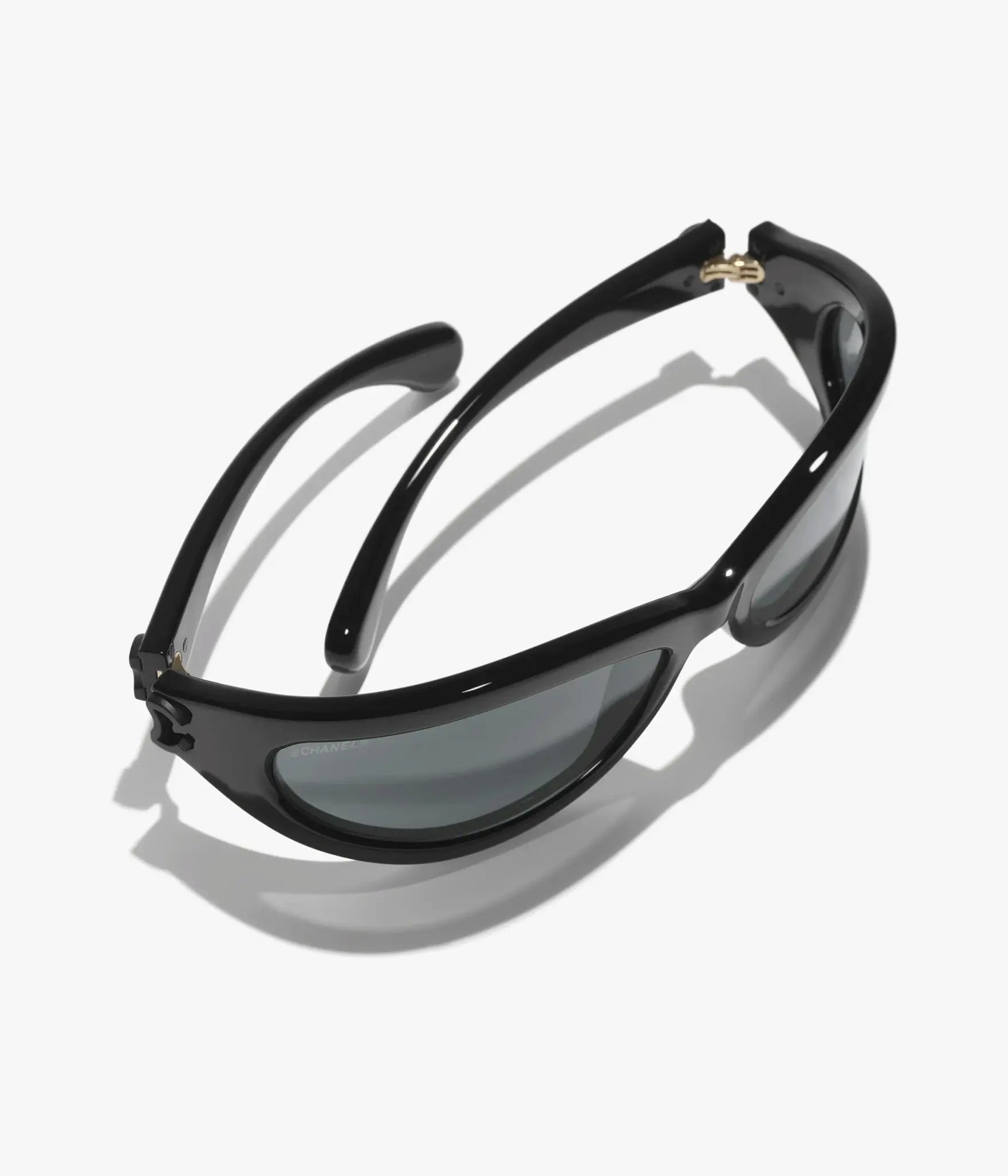Lunette de soleil Chanel Femme by Skyler Eyes