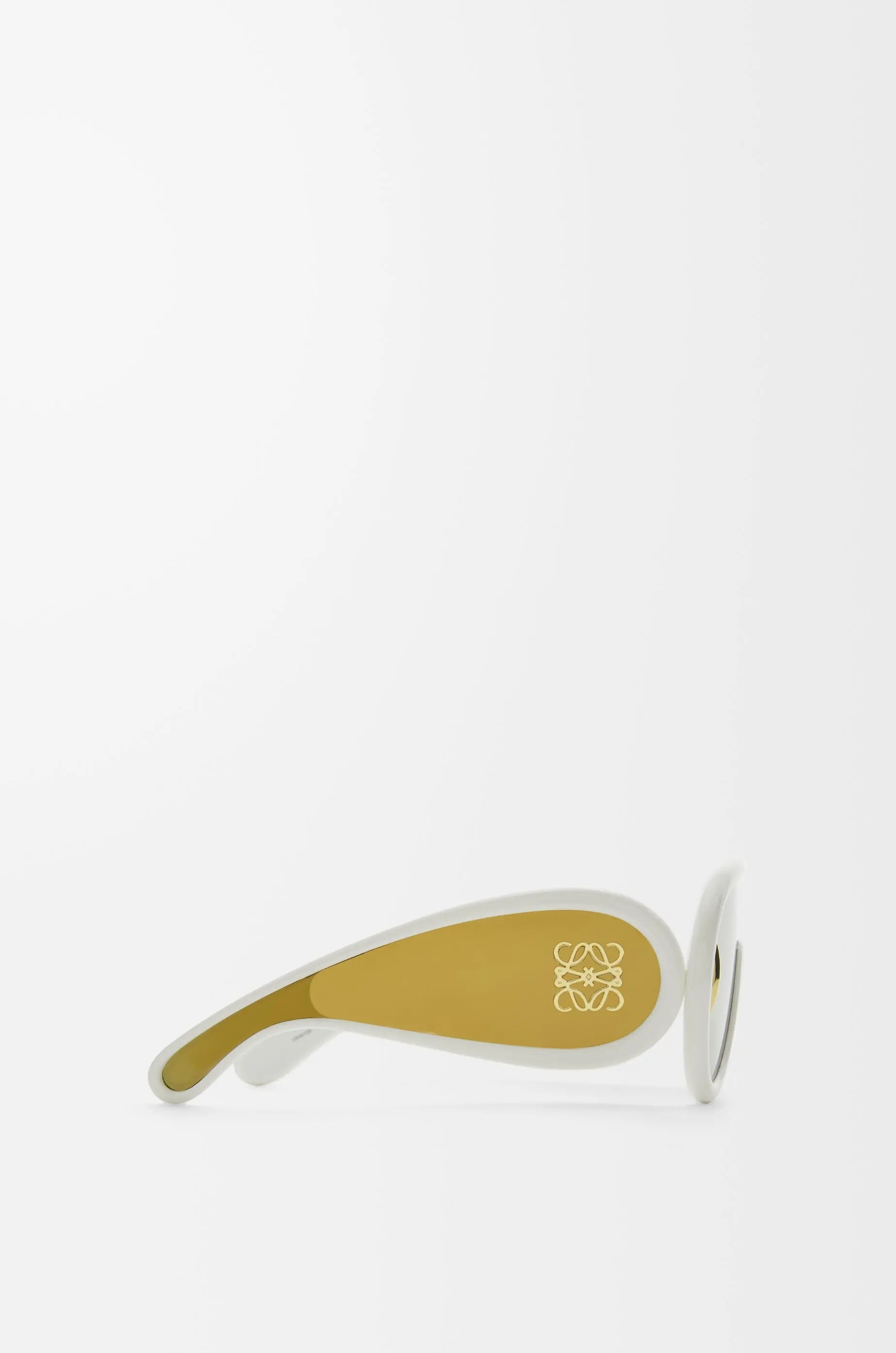 Loewe by Skylereyes