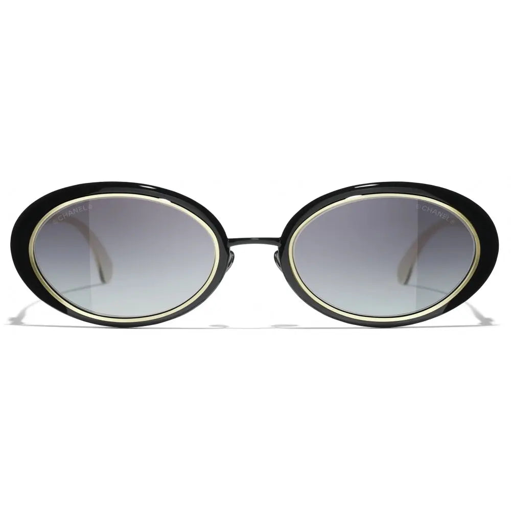 Lunettes de soleil ovales Chanel - Noir, or et gris by Skyler Eyes
